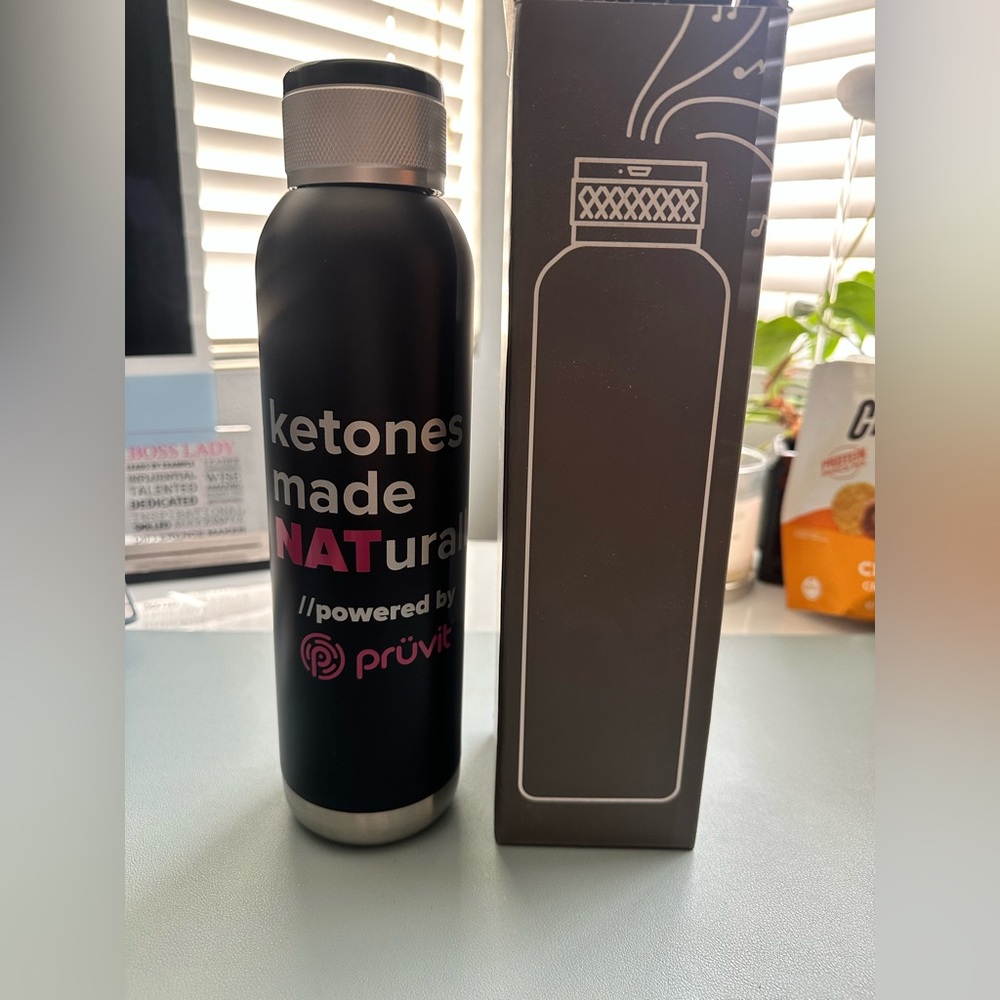 Pruvit Bluetooth Water Bottle